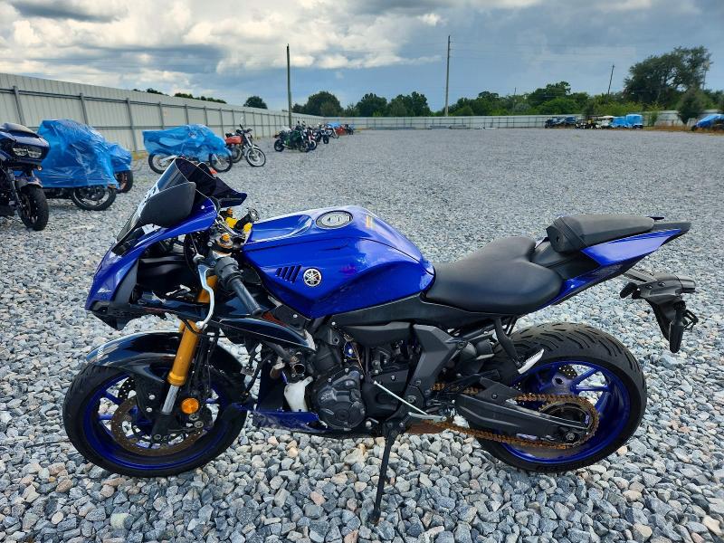 2025 Yamaha Yzfr7 მანქანა იყიდება აუქციონზე, vin: JYARM38E1SA015984, აუქციონის ნომერი: 65481696