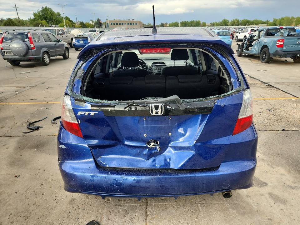 68845926 :رقم المزاد ، JHMGE8H46AC004767 vin ، 2010 Honda Fit مزاد بيع