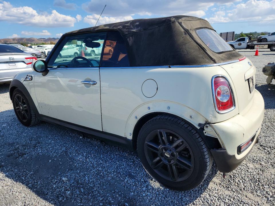 70152126 :رقم المزاد ، WMWZP3C56FT708978 vin ، 2015 Mini Cooper مزاد بيع
