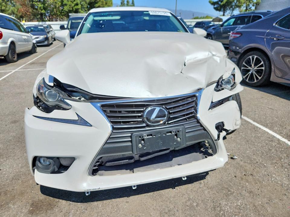 Продажа на аукционе авто 2016 Lexus Is, vin: JTHBA1D28G5011251, номер лота: 69075126