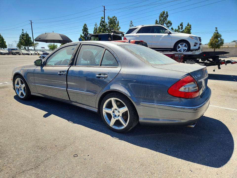 2009 Mercedes-benz E მანქანა იყიდება აუქციონზე, vin: WDBUF56X99B390095, აუქციონის ნომერი: 67675776
