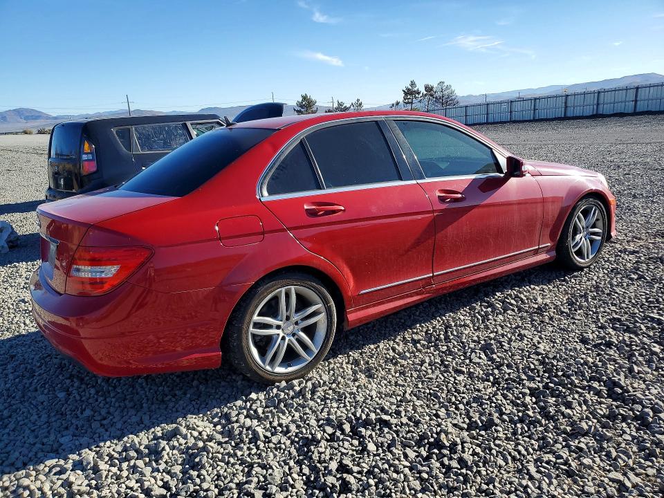 67069696 :رقم المزاد ، WDDGF4HB3DR274259 vin ، 2013 Mercedes-benz C مزاد بيع