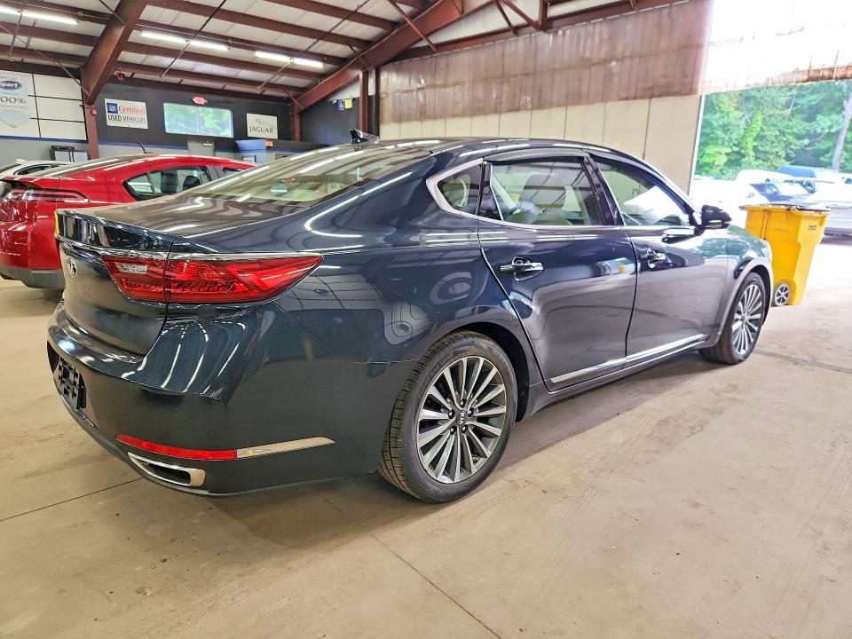 Продажа на аукционе авто 2017 Kia Cadenza, vin: KNALC4J11H5048797, номер лота: 68280536