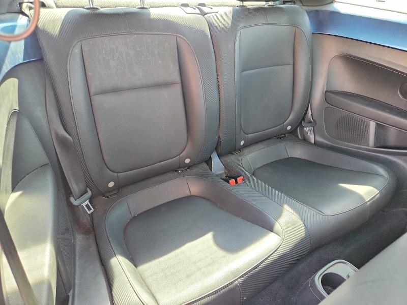 2016 Volkswagen Beetle მანქანა იყიდება აუქციონზე, vin: 3VWJ17AT4GM636220, აუქციონის ნომერი: 68577626