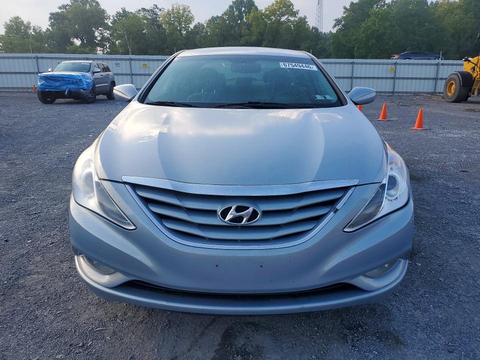 2013 Hyundai Sonata მანქანა იყიდება აუქციონზე, vin: 5NPEB4AC5DH571847, აუქციონის ნომერი: 67549446