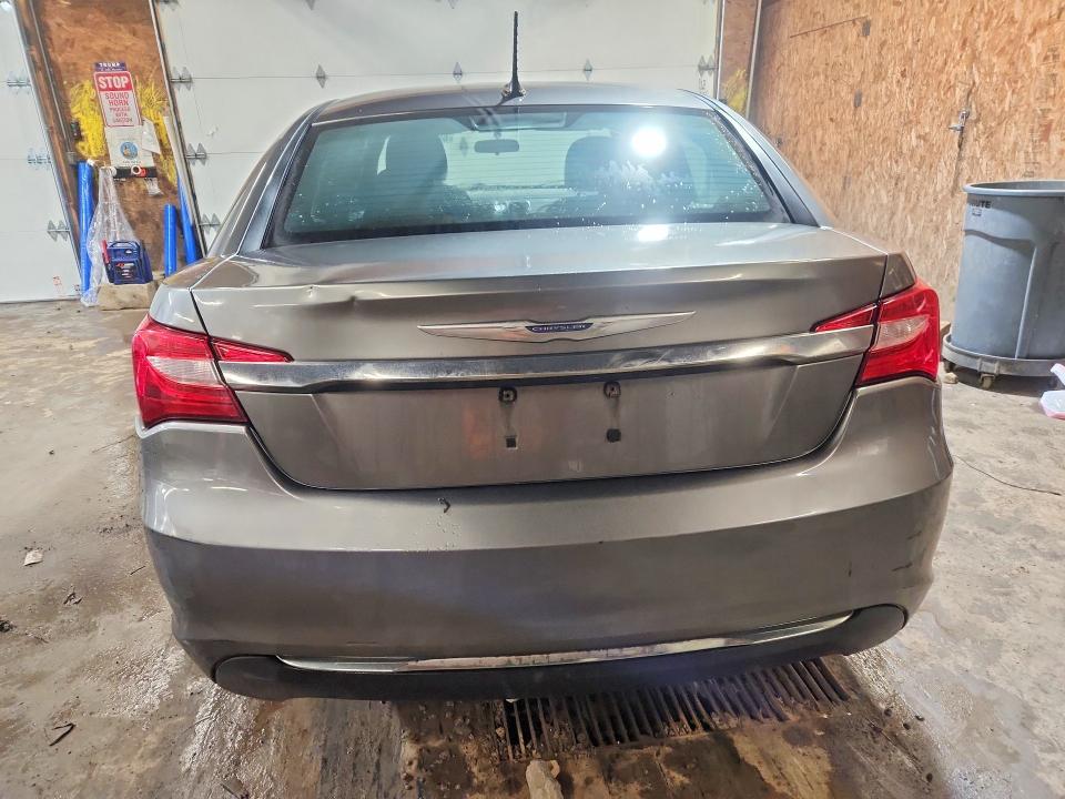 Продаж на аукціоні авто 2012 Chrysler 200, vin: 1C3CCBAB2CN154379, номер лоту: 69172046