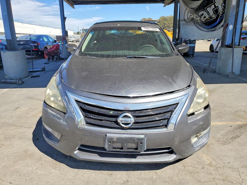 2014 Nissan Altima მანქანა იყიდება აუქციონზე, vin: 1N4AL3AP3EN359464, აუქციონის ნომერი: 70667886