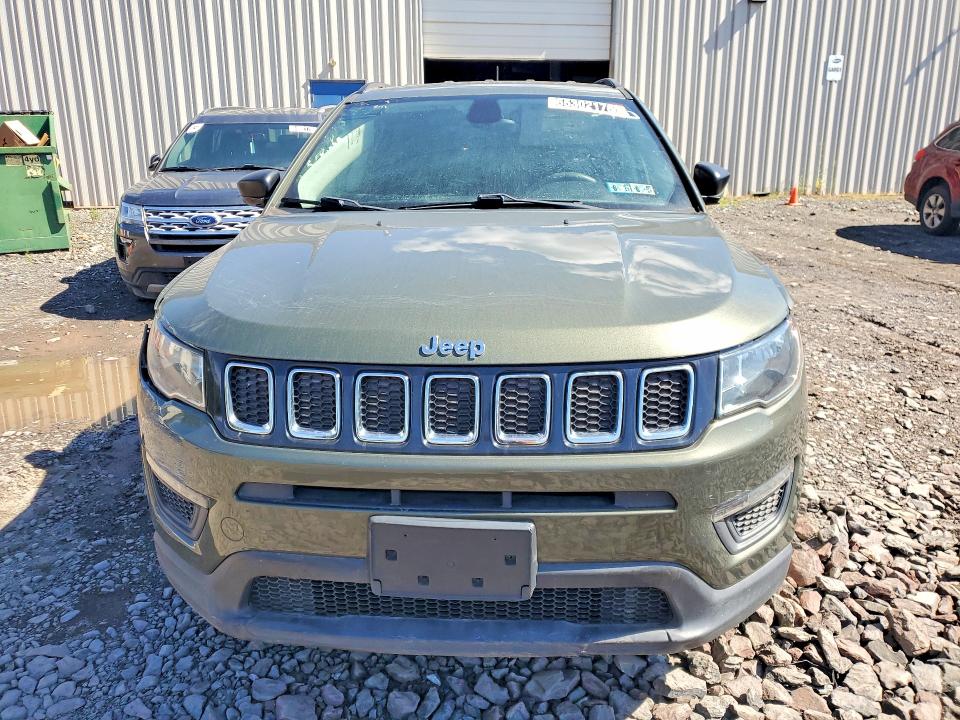 2018 Jeep Compass მანქანა იყიდება აუქციონზე, vin: 3C4NJDABXJT314964, აუქციონის ნომერი: 65302176