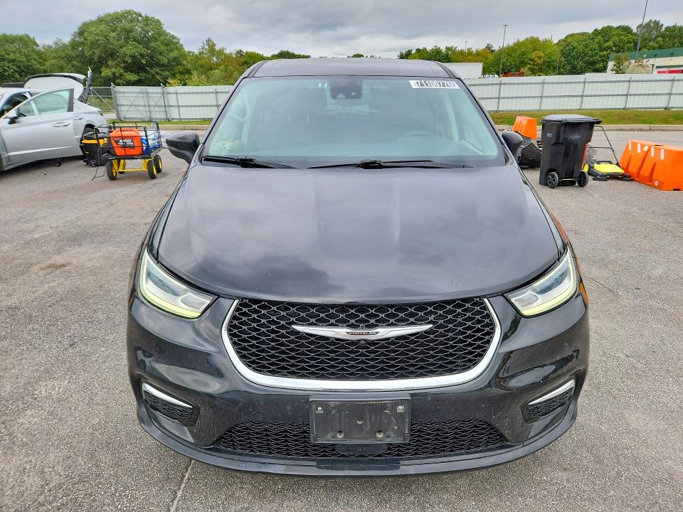 Auction sale of the 2023 Chrysler Pacifica, vin: 2C4RC1L72PR631331, lot number: 71100776