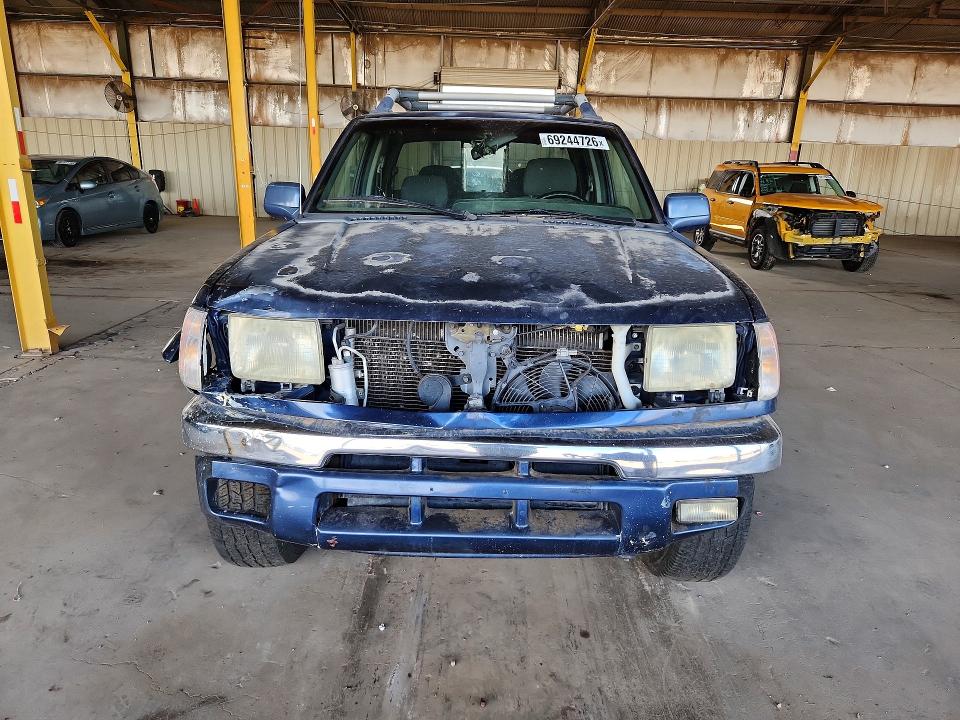 2000 Nissan Frontier მანქანა იყიდება აუქციონზე, vin: 1N6ED27Y2YC360105, აუქციონის ნომერი: 69244726