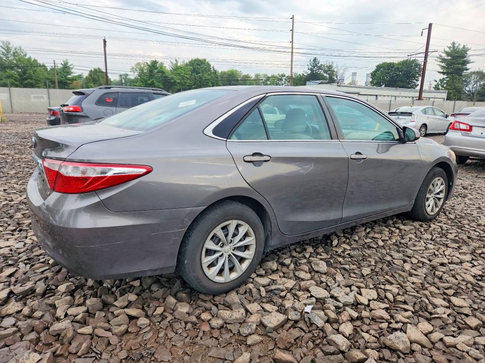 2016 Toyota Camry მანქანა იყიდება აუქციონზე, vin: 4T4BF1FK2GR537379, აუქციონის ნომერი: 66994056