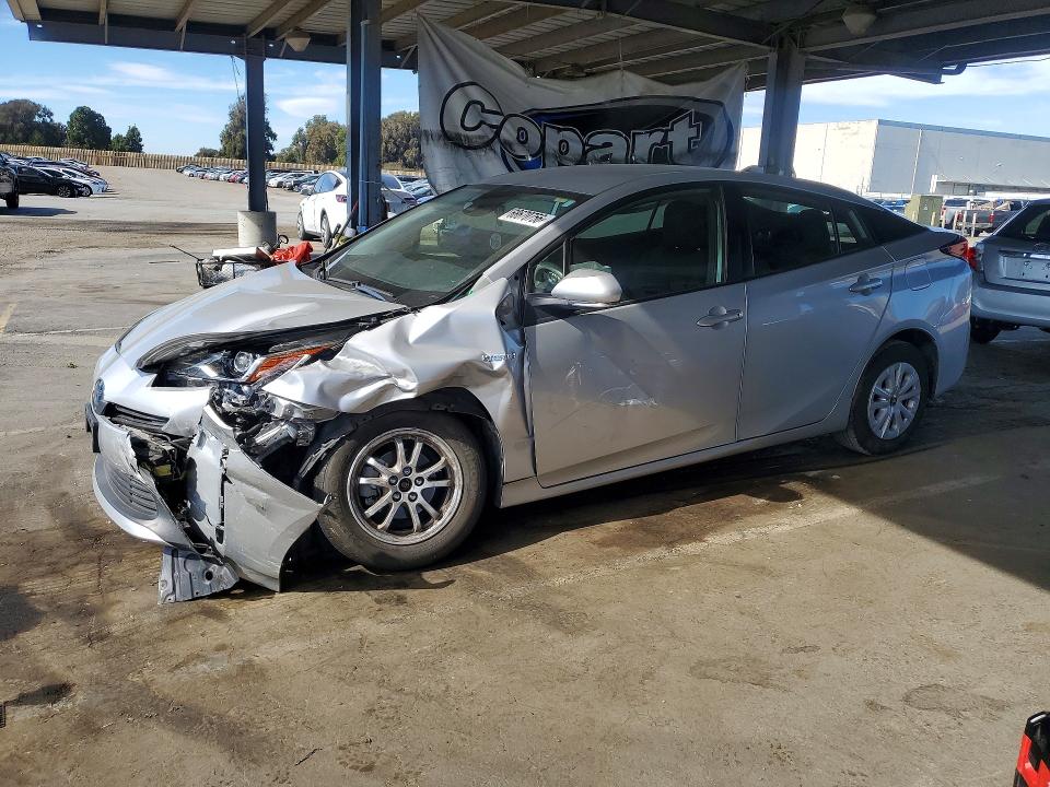Продажа на аукционе авто 2020 Toyota Prius, vin: JTDKARFU0L3115110, номер лота: 68670756
