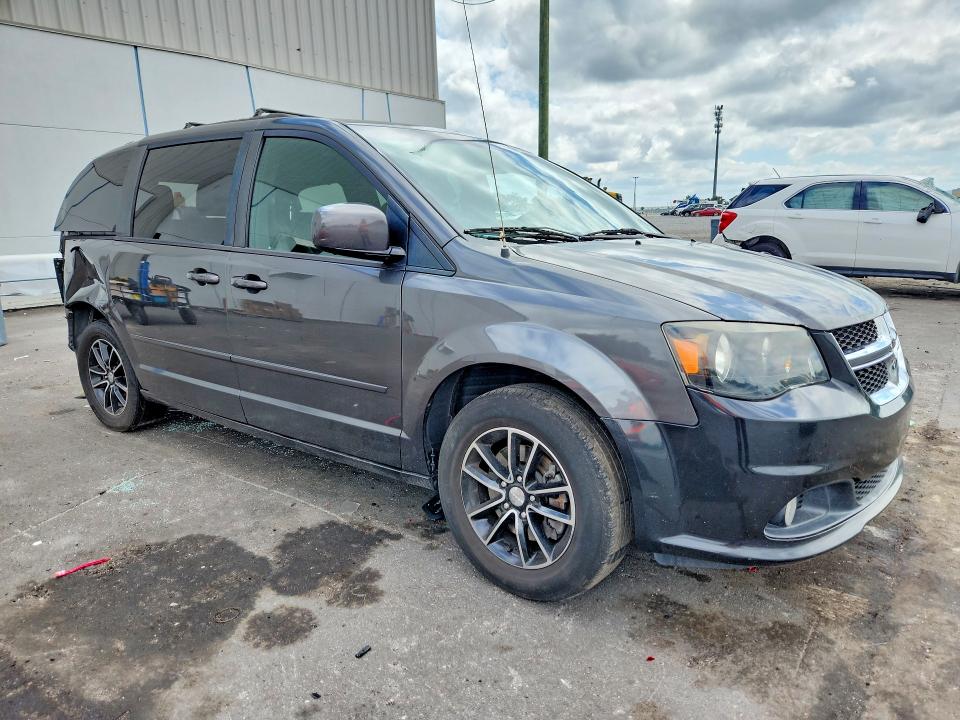 70434146 :رقم المزاد ، 2C4RDGEG9GR275117 vin ، 2016 Dodge Grand Caravan مزاد بيع