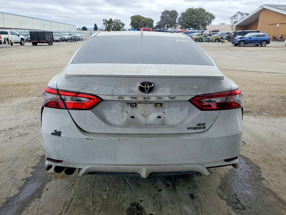 Продажа на аукционе авто 2019 Toyota Camry Hybrid, vin: 4T1B21HK0KU517045, номер лота: 69981616