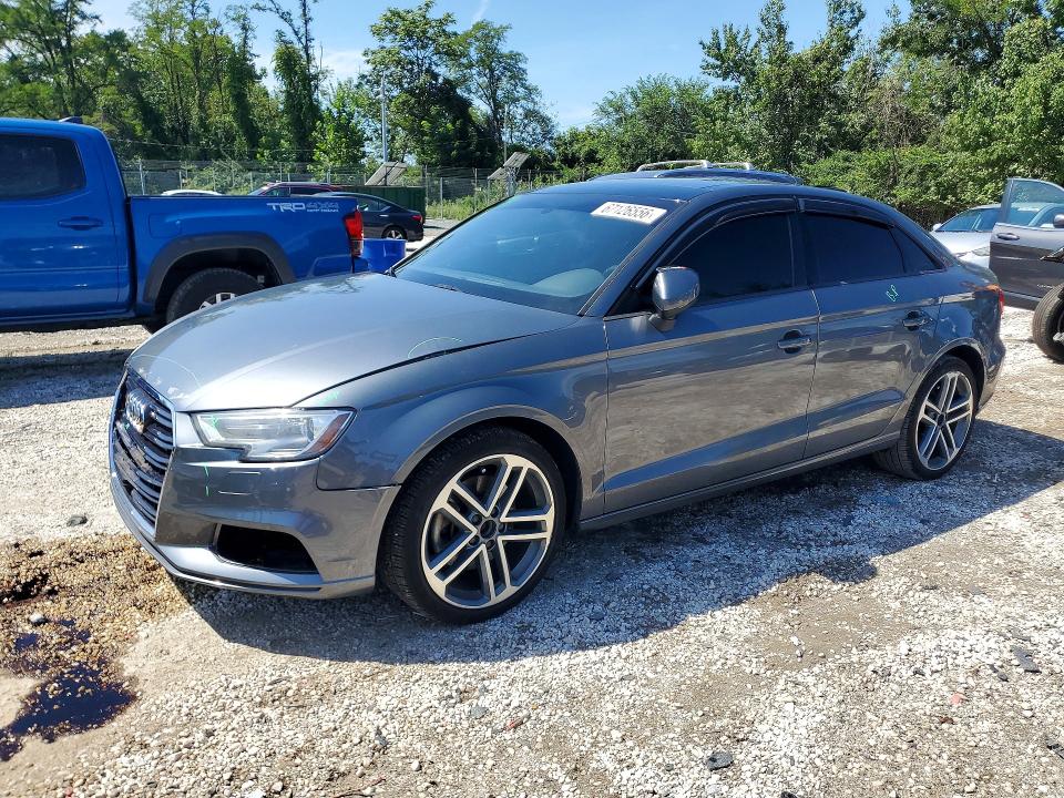 2017 Audi A3 მანქანა იყიდება აუქციონზე, vin: WAUB8GFF4H1014119, აუქციონის ნომერი: 67126556