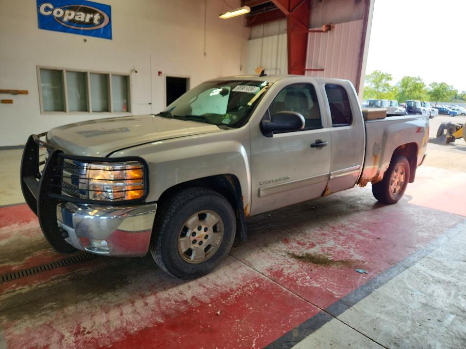 Auction sale of the 2013 Chevrolet Silverado, vin: 1GCRKSE72DZ105756, lot number: 66981036