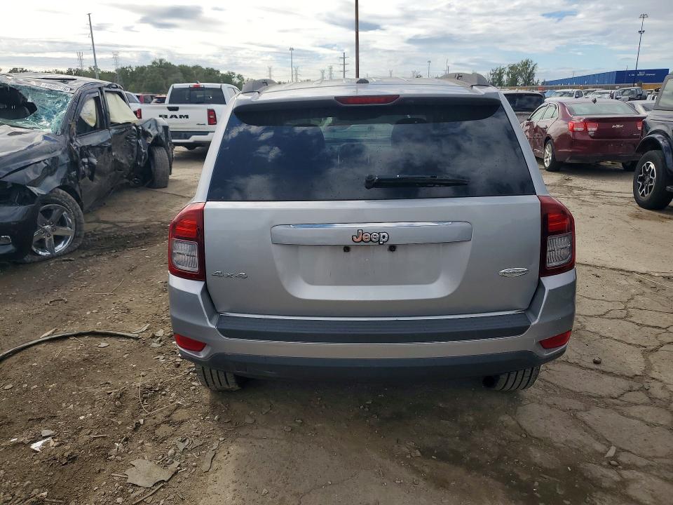 68735616 :رقم المزاد ، 1C4NJDEB0FD163172 vin ، 2015 Jeep Compass مزاد بيع