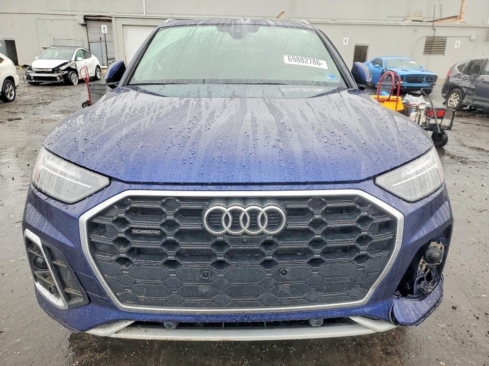 69882786 :رقم المزاد ، WA1EAAFY0R2079364 vin ، 2024 Audi Q5 مزاد بيع