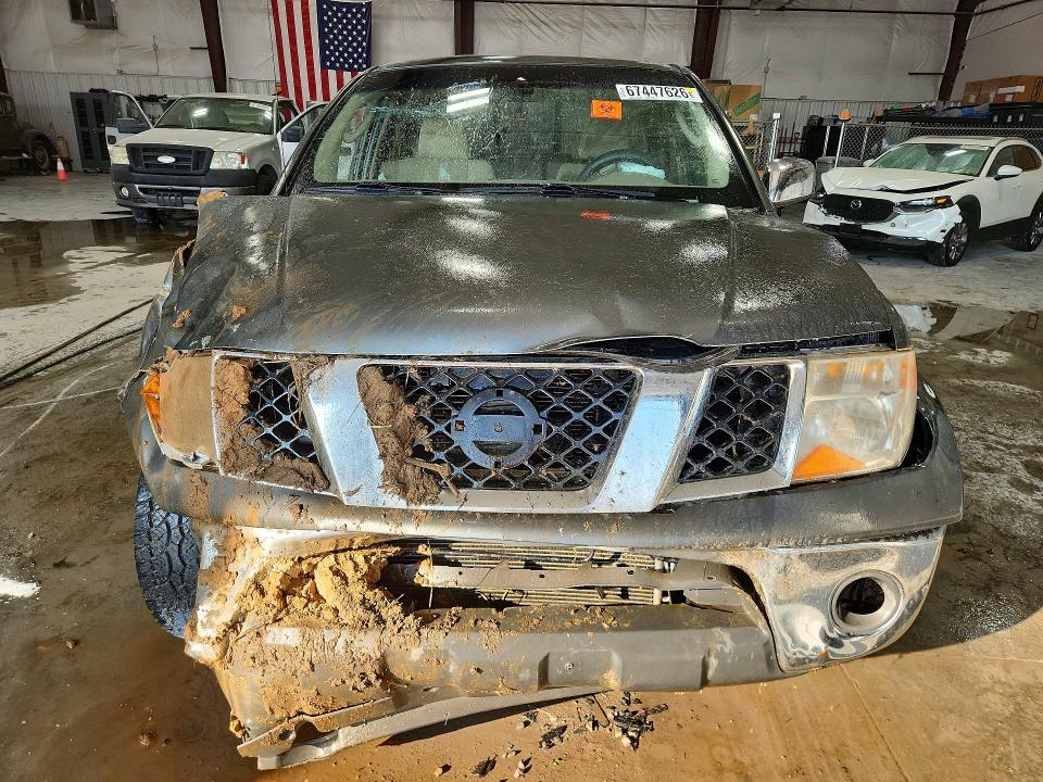 67447626 :رقم المزاد ، 1N6AD06U85C457919 vin ، 2005 Nissan Frontier مزاد بيع