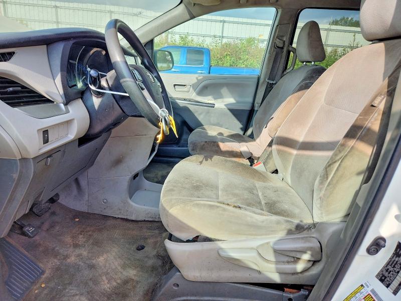 Продажа на аукционе авто 2019 Toyota Sienna, vin: 5TDZZ3DC6KS980353, номер лота: 68743226