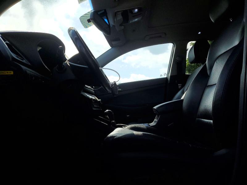67326386 :رقم المزاد ، KM8J3CA41JU813111 vin ، 2018 Hyundai Tucson مزاد بيع