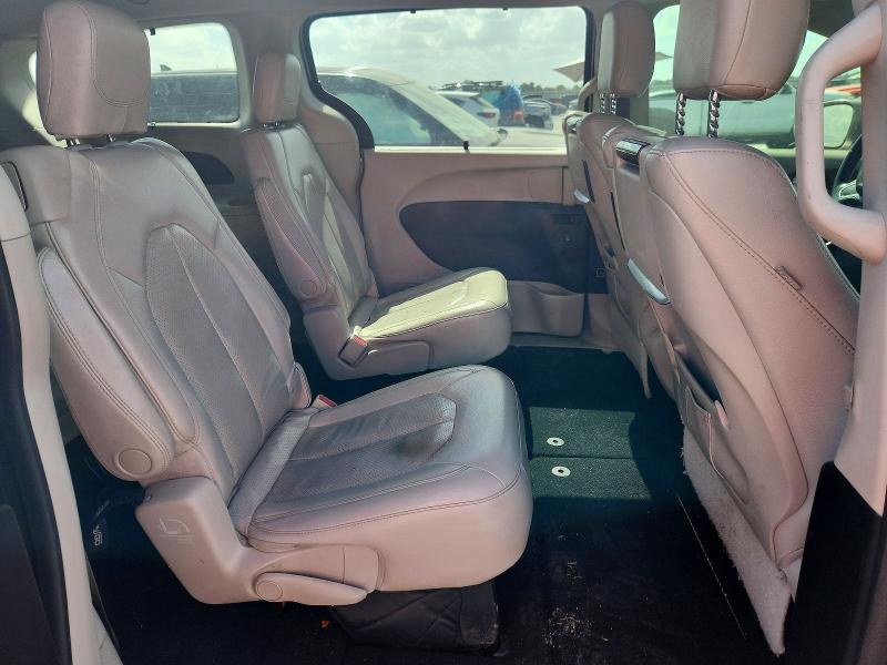 Продажа на аукционе авто 2018 Chrysler Pacifica, vin: 2C4RC1EG9JR139237, номер лота: 69339806