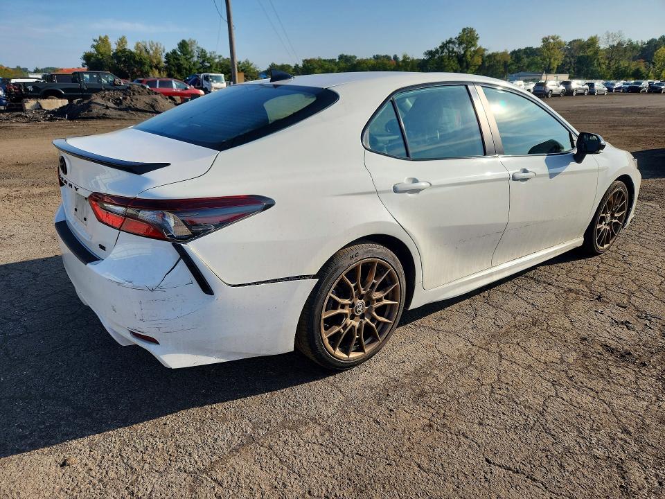 2024 Toyota Camry Hybrid მანქანა იყიდება აუქციონზე, vin: 4T1G31AK2RU078146, აუქციონის ნომერი: 69108456