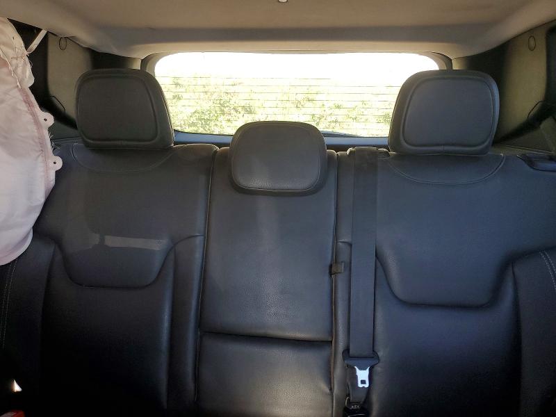 69307056 :رقم المزاد ، ZACCJBDB4HPF63236 vin ، 2017 Jeep Renegade مزاد بيع