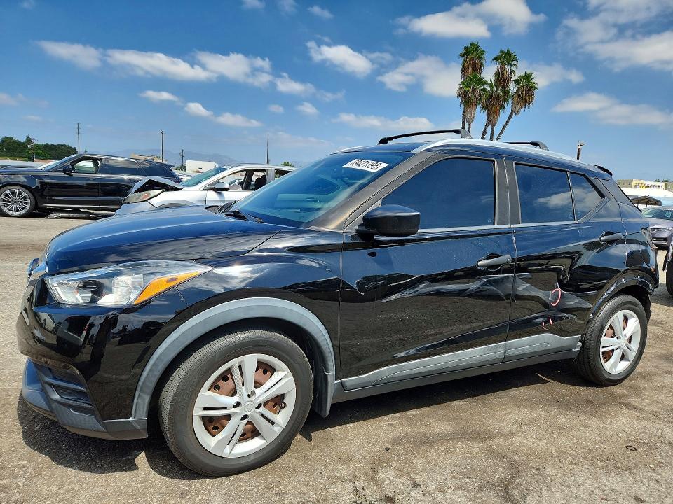 Aukcja sprzedaży 2018 Nissan Kicks, vin: 3N1CP5CUXJL522842, numer aukcji: 69421396