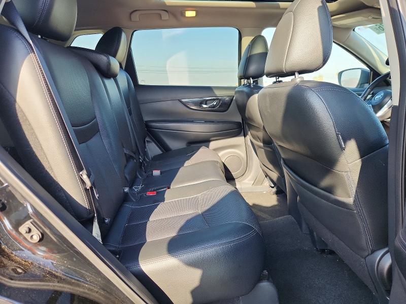 Продажа на аукционе авто 2018 Nissan Rogue, vin: 5N1AT2MTXJC804586, номер лота: 70689276