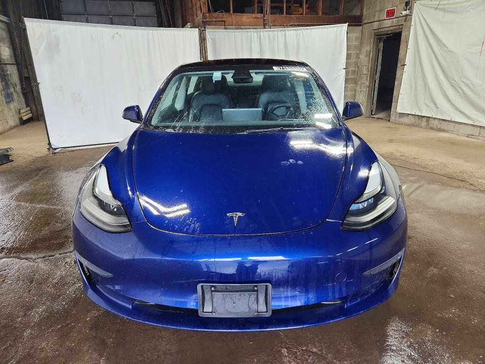 67185936 :رقم المزاد ، 5YJ3E1EA7NF288291 vin ، 2022 Tesla Model 3 مزاد بيع