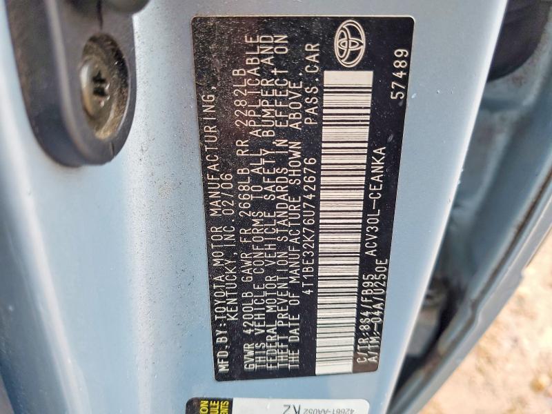 70220106 :رقم المزاد ، 4T1BE32K76U742676 vin ، 2006 Toyota Camry مزاد بيع