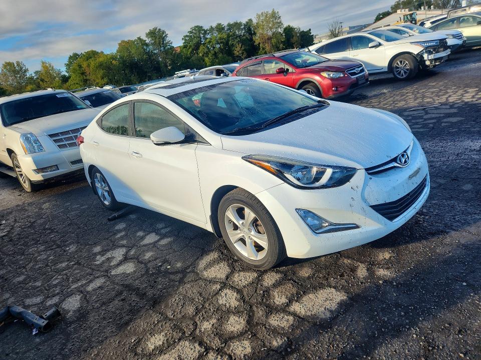 Продажа на аукционе авто 2016 Hyundai Elantra, vin: 5NPDH4AE1GH785525, номер лота: 69815526