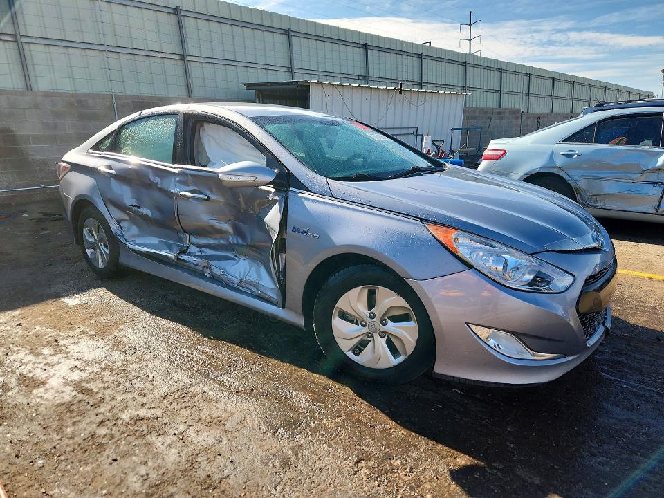 Продаж на аукціоні авто 2015 Hyundai Sonata Hybrid, vin: KMHEC4A43FA129273, номер лоту: 67643616