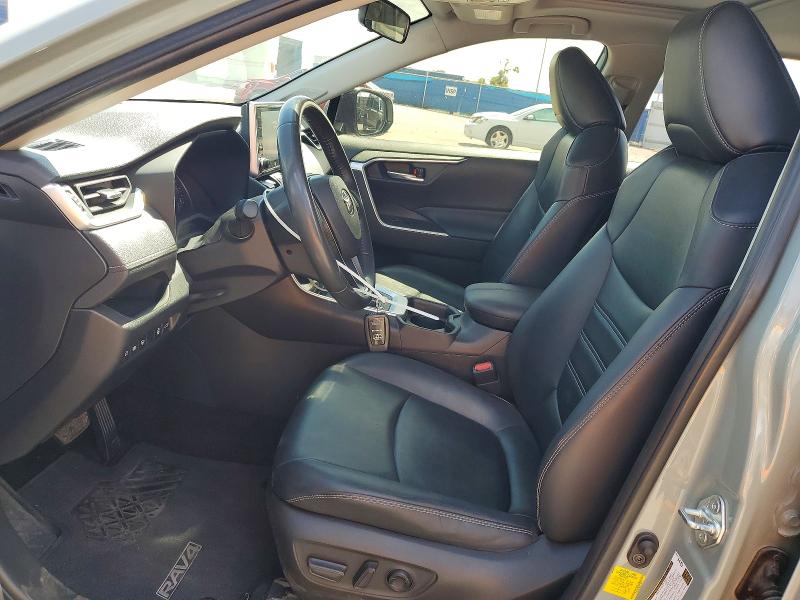 Продажа на аукционе авто 2021 Toyota Rav4, vin: JTMA1RFV5MD076837, номер лота: 68850786