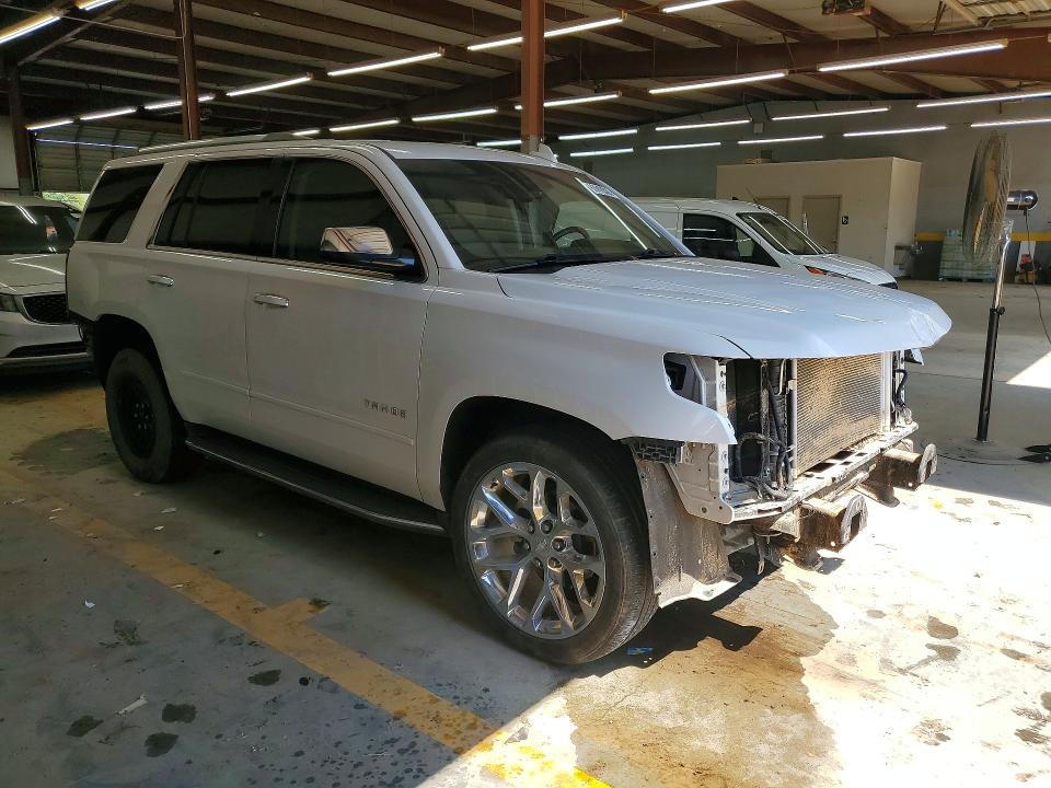 67418326 :رقم المزاد ، 1GNSKCKC3JR185533 vin ، 2018 Chevrolet Tahoe مزاد بيع