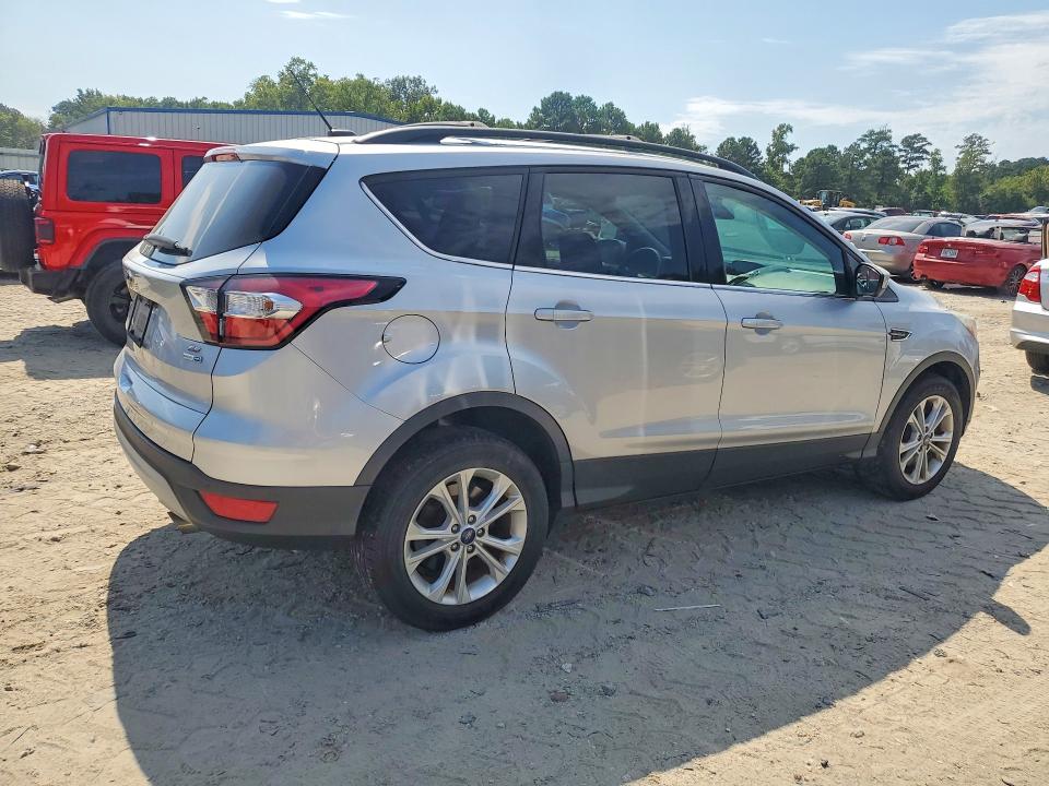 2018 Ford Escape მანქანა იყიდება აუქციონზე, vin: 1FMCU9GD4JUB76151, აუქციონის ნომერი: 69242436