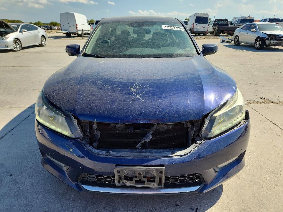 Продажа на аукционе авто 2014 Honda Accord, vin: 1HGCR3F86EA032472, номер лота: 68252396
