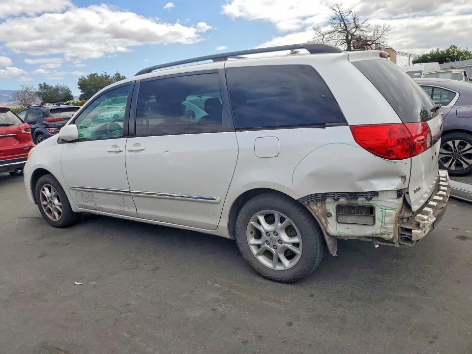69211266 :رقم المزاد ، 5TDZA22CX6S530487 vin ، 2006 Toyota Sienna مزاد بيع