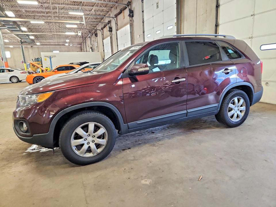 Продажа на аукционе авто 2011 Kia Sorento, vin: 5XYKT3A12BG067611, номер лота: 70946026