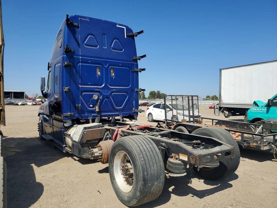 Aukcja sprzedaży 2014 Freightliner Cascadia, vin: 3AKJGLDV7ESFL8028, numer aukcji: 73745395