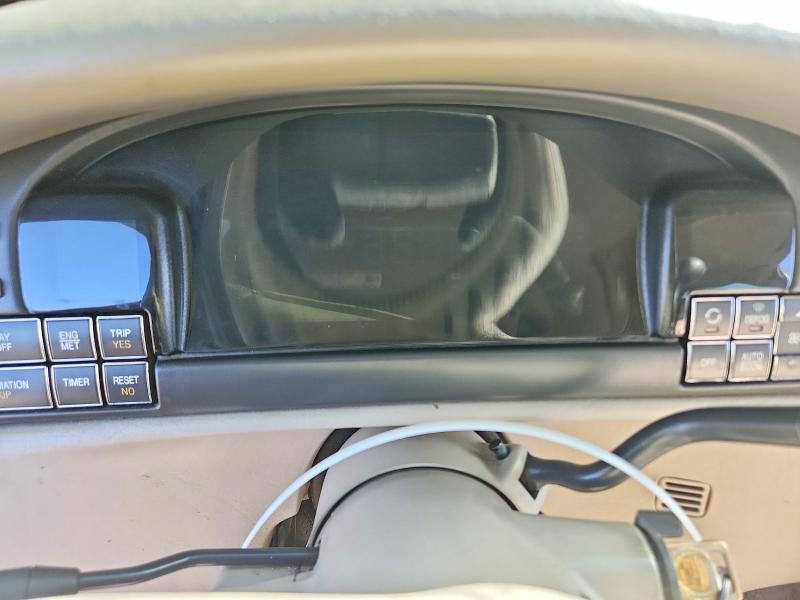 Auction sale of the 1998 Cadillac Deville, vin: 1G6KD54Y3WU717832, lot number: 66436686