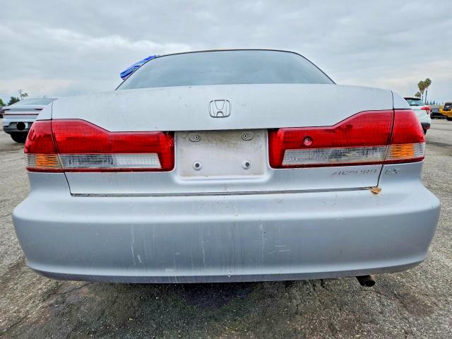 69627106 :رقم المزاد ، 3HGCG66532G703221 vin ، 2002 Honda Accord مزاد بيع