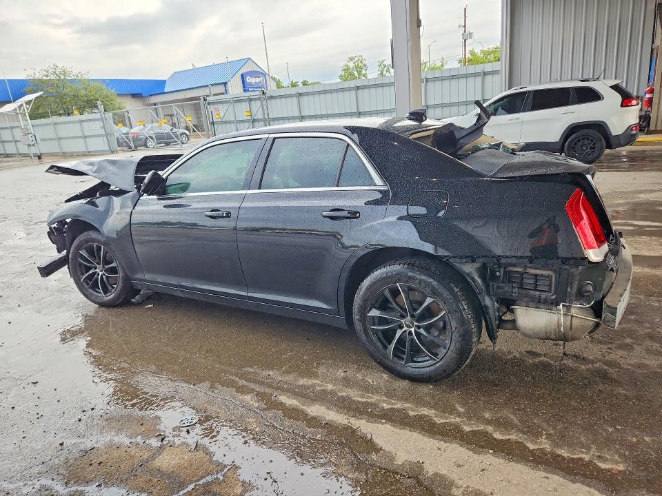 69162406 :رقم المزاد ، 2C3CCAAG9KH755415 vin ، 2019 Chrysler 300 مزاد بيع