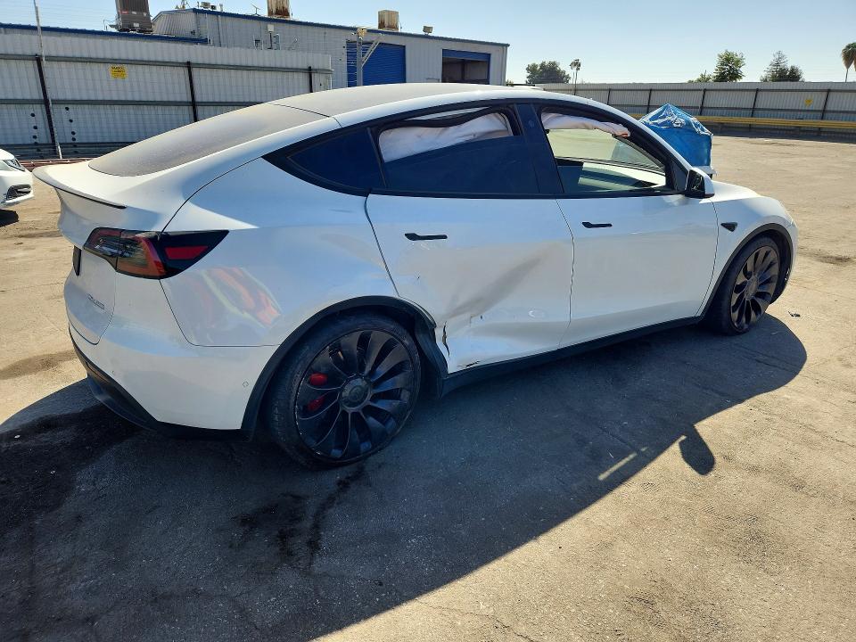 Продажа на аукционе авто 2022 Tesla Model Y, vin: 7SAYGDEF6NF389208, номер лота: 68970766