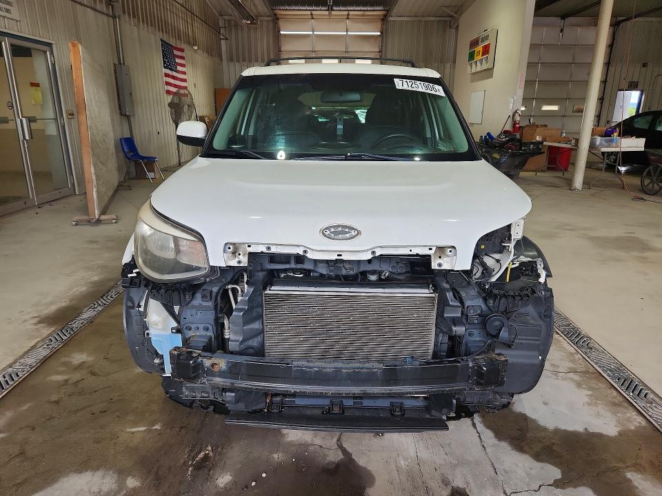 Продаж на аукціоні авто 2015 Kia Soul, vin: KNDJP3A55F7181933, номер лоту: 71251906