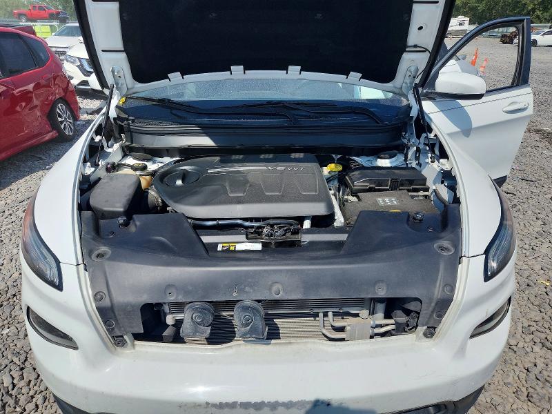 67849546 :رقم المزاد ، 1C4PJLLX2JD525089 vin ، 2018 Jeep Cherokee مزاد بيع