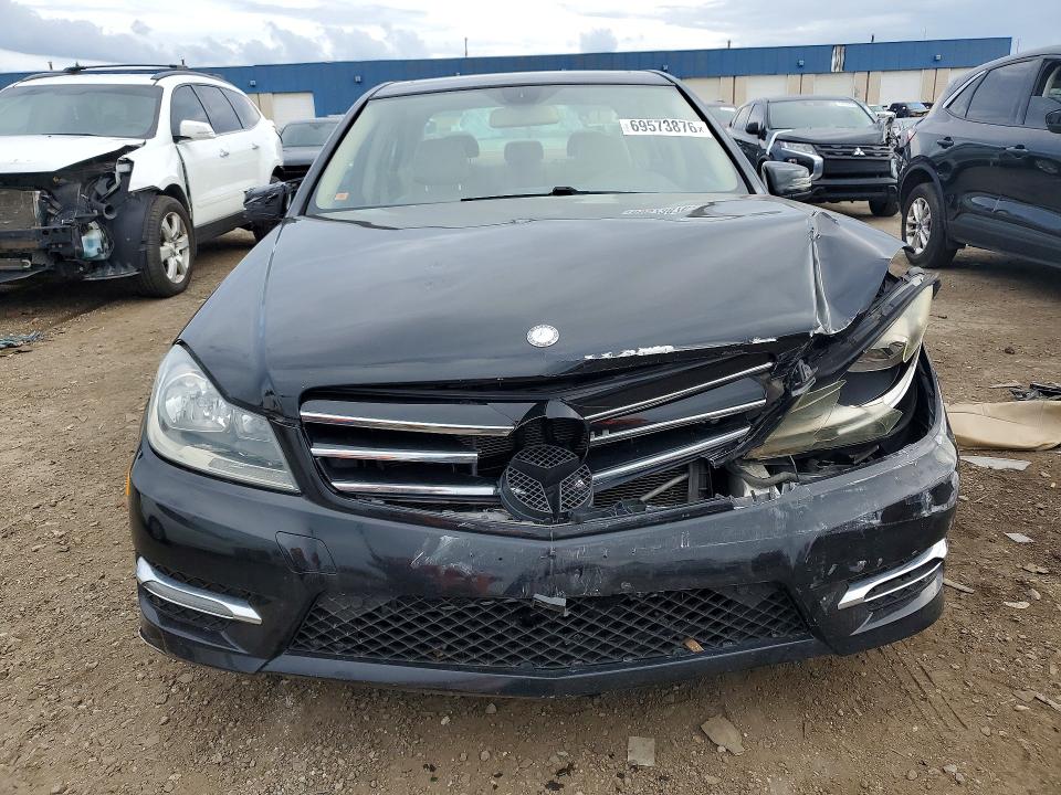 Продажа на аукционе авто 2014 Mercedes-benz C, vin: WDDGF8AB2EA939265, номер лота: 69573876