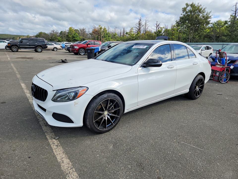 2015 Mercedes-benz C მანქანა იყიდება აუქციონზე, vin: 55SWF4KB2FU096043, აუქციონის ნომერი: 69800116