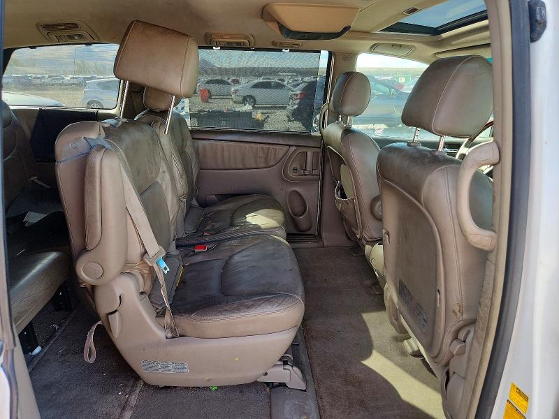 Продажа на аукционе авто 2004 Toyota Sienna, vin: 5TDBA22C14S013755, номер лота: 70745146